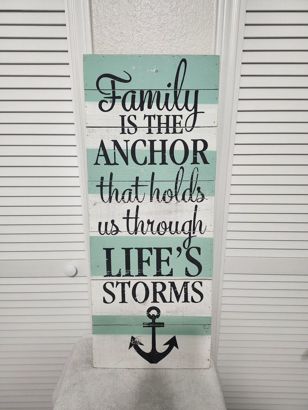 Coastal Family Anchor Wall Sign in Turquoise & White